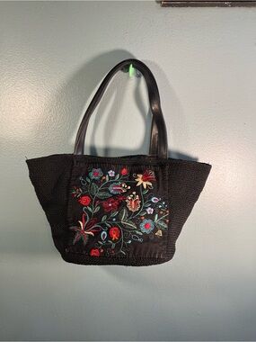 Woven Embroidered Flower Bag Hand Purse Tote Boho Cottagecore Black Floral